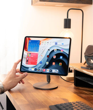 iPad Magnetic Charging Stand